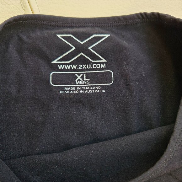 2XU Mens Compression Long Sleeve Top sz. XL - Picture 2 of 3